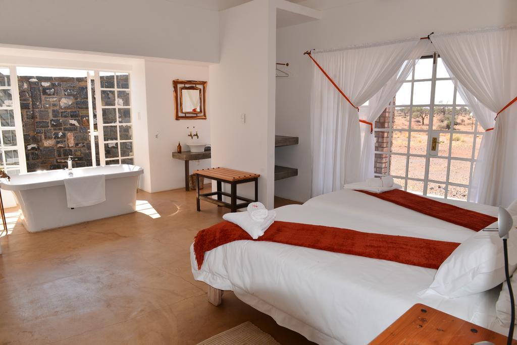 Alte Kalkoefen Lodge Simplon Habitación foto